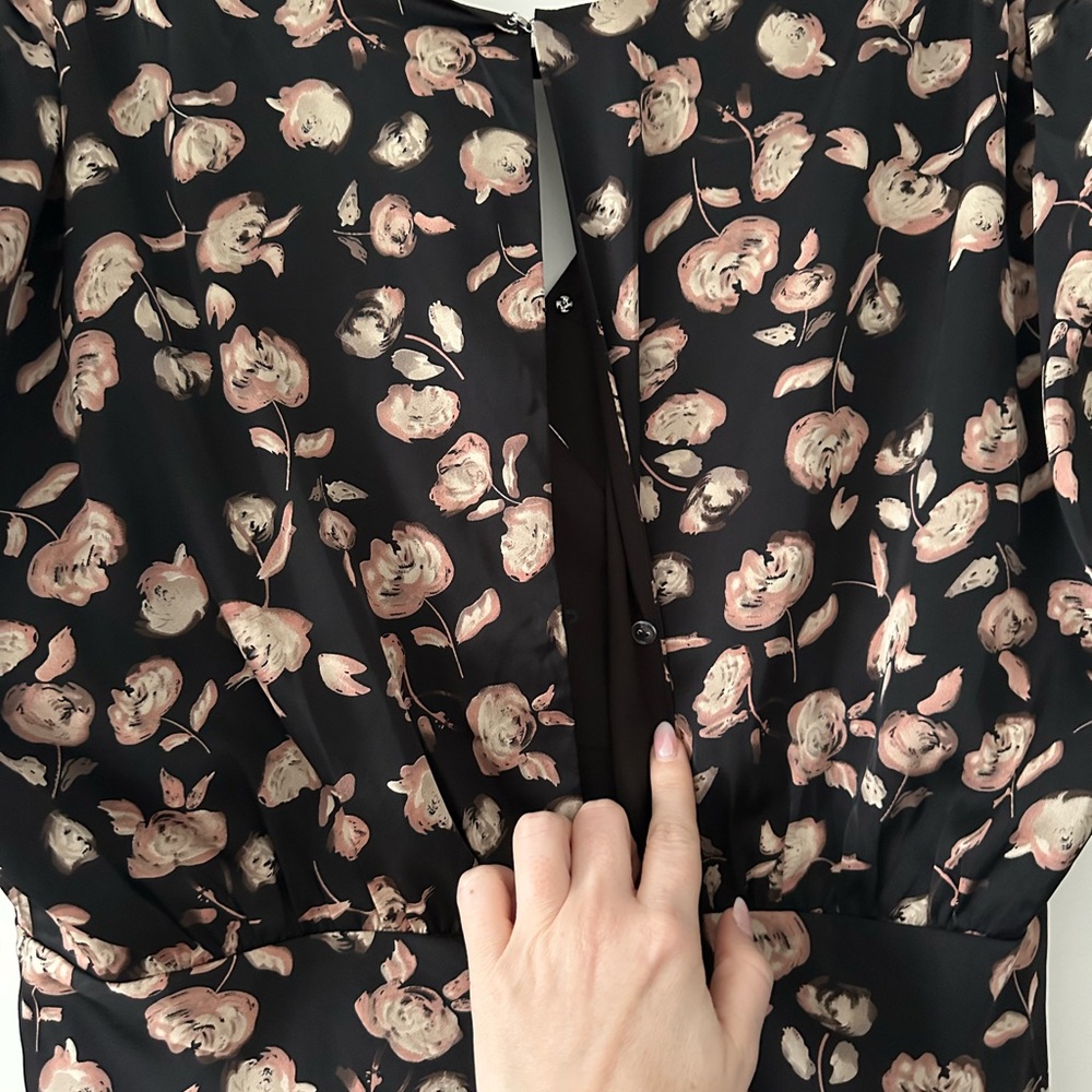 Petal & Pup Amarlee Floral Maxie Dress - Picture 6 of 6